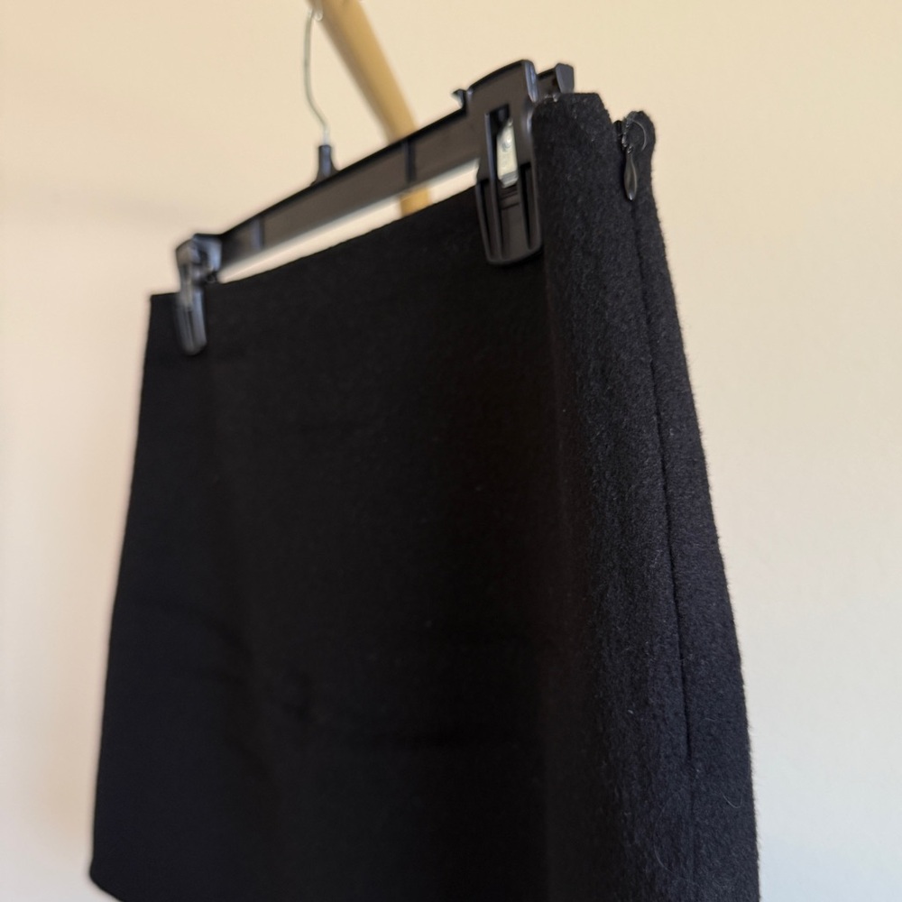 Theory Black Wool Mini Skirt - Picture 2 of 4
